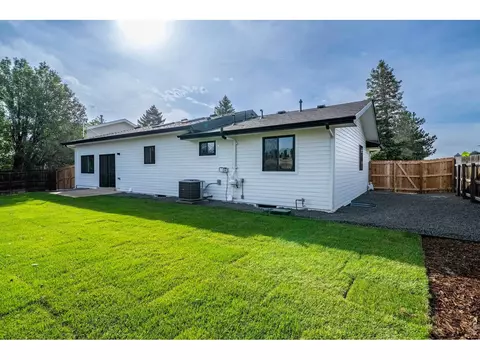 Exterior - 1495 Chambers Dr, Boulder, CO 80305 photo 3 of 8
