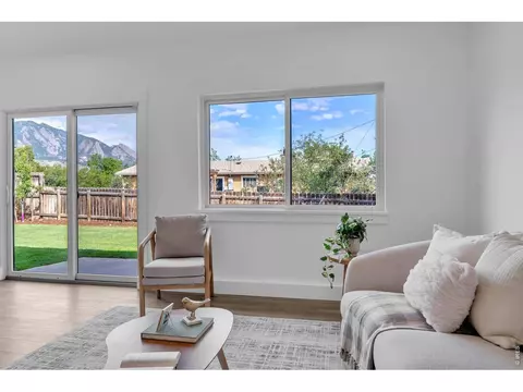 Living - 1495 Chambers Dr, Boulder, CO 80305 photo 5 of 5
