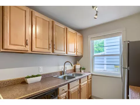 Kitchen - 1111 Maxwell Ave #201, Boulder, CO 80304 photo 2 of 4