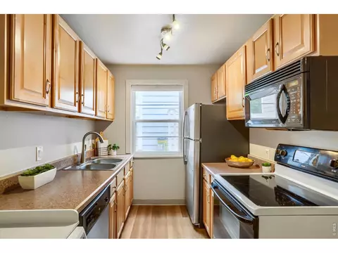 Kitchen - 1111 Maxwell Ave #201, Boulder, CO 80304 photo 1 of 4