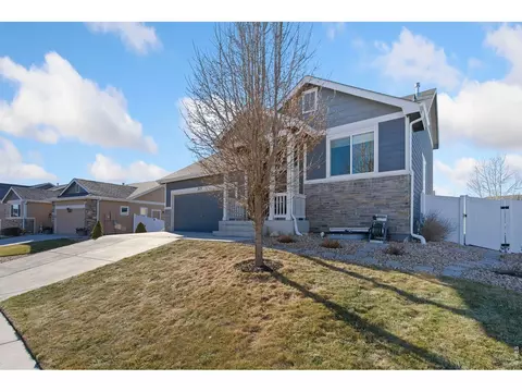 Exterior - 715 Mt Evans Ave, Severance, CO 80550 photo 2 of 6