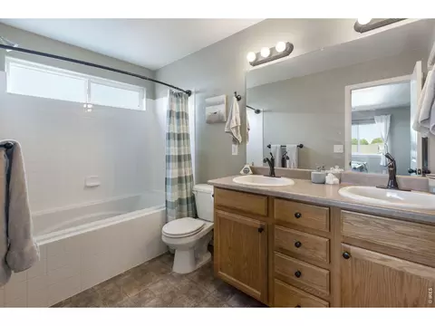 Bath - 2247 75th Ave, Greeley, CO 80634 photo 3 of 3