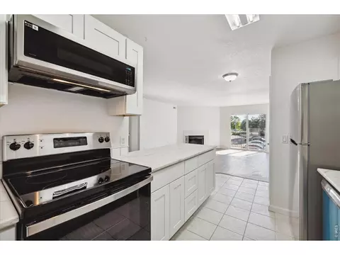 13095 W Cedar Dr #302, Lakewood, CO 80228