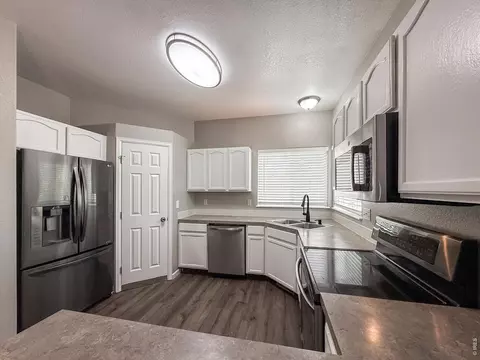 Kitchen - 918 Cliffrose Way, Severance, CO 80550 photo 1 of 4