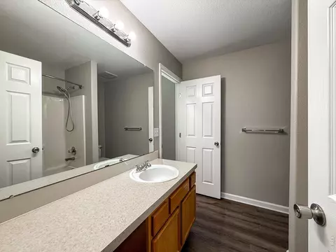 Bath - 918 Cliffrose Way, Severance, CO 80550 photo 2 of 3