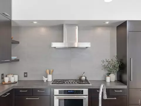 Kitchen - 2336 Spruce St #E, Boulder, CO 80302 photo 9 of 11