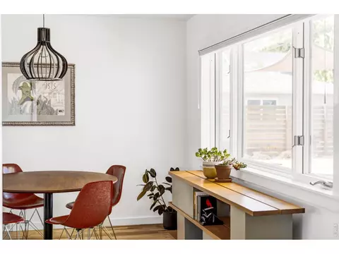 Dining - 2915 16th St, Boulder, CO 80304 photo 2 of 3