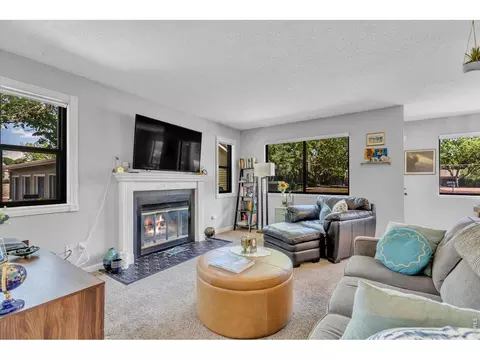540 S Forest St #5-103, Denver, CO 80246