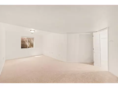 Bedroom - 6162 Habitat Dr, Boulder, CO 80301 photo 5 of 9