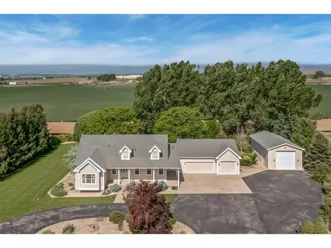 27811 Hopi Trl, Loveland, CO 80537