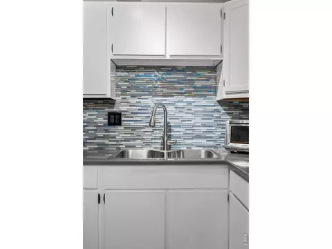 Kitchen - 717 10th St, Windsor, CO 80550 photo 1 of 7