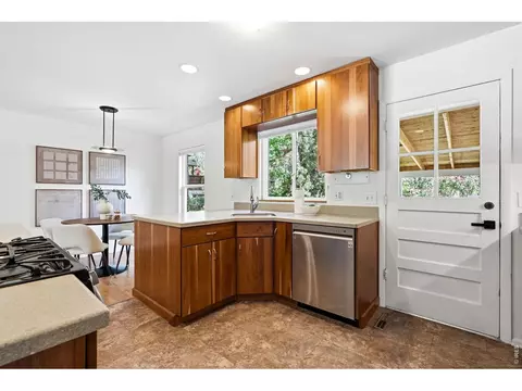 Kitchen - 1305 Linden Ave, Boulder, CO 80304 photo 4 of 4