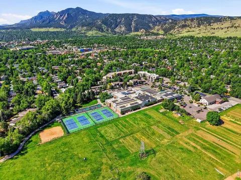 View/Area - 1305 Linden Ave, Boulder, CO 80304 photo 4 of 5