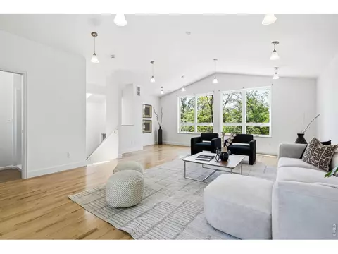 Living - 1305 Linden Ave, Boulder, CO 80304 photo 7 of 9