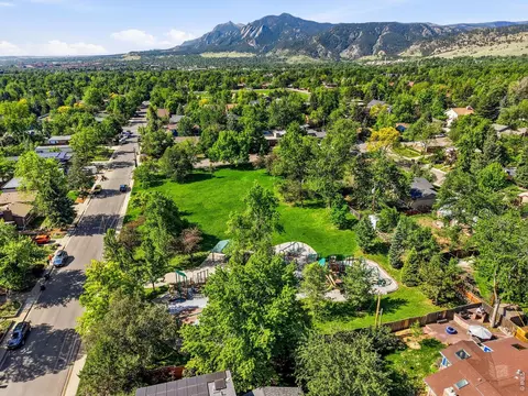 View/Area - 1305 Linden Ave, Boulder, CO 80304 photo 1 of 5