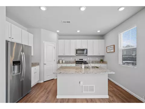 Kitchen - 27074 E Archer Ave, Aurora, CO 80018 photo 1 of 4