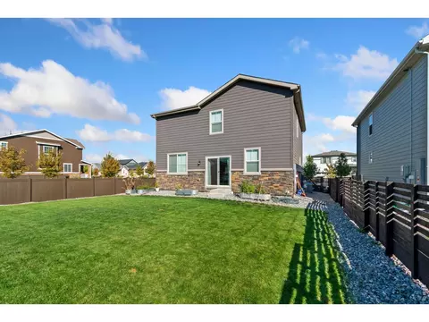 Exterior - 27074 E Archer Ave, Aurora, CO 80018 photo 3 of 10
