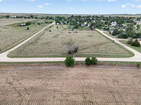 512 E Curtis St, Eckley, CO 80727 photo 4