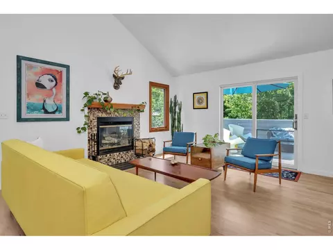 Living - 4219 Amber St, Boulder, CO 80304 photo 1 of 5