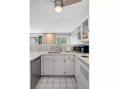 7911 Countryside Dr #131, Niwot, CO 80503