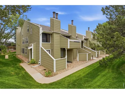 7911 Countryside Dr #131, Niwot, CO 80503
