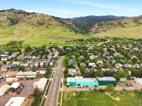 View/Area - 4852 10th St, Boulder, CO 80304 photo 2 of 4