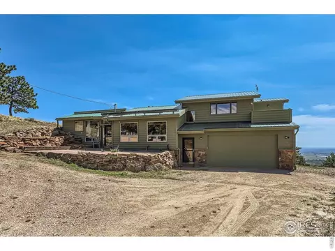 2450 Eagle Ridge Rd, Longmont, CO 80503