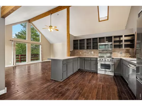 Kitchen - 76 Highlands Dr, Bailey, CO 80421 photo 1 of 3