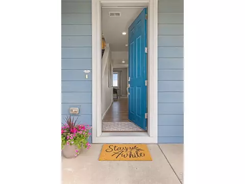 Entry Way - 5453 Bauer Dr, Frederick, CO 80504 photo 1 of 2