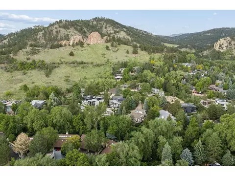 View/Area - 299 Spruce Ct, Boulder, CO 80302 photo 1 of 2