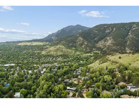 View/Area - 299 Spruce Ct, Boulder, CO 80302 photo 2 of 2