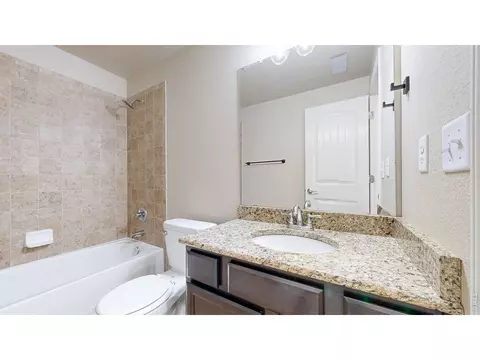 Bath - 6821 Sequoia St, Frederick, CO 80530 photo 5 of 5