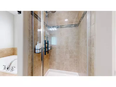 Bath - 6821 Sequoia St, Frederick, CO 80530 photo 4 of 5