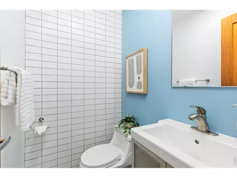 Bath - 3565 19th St, Boulder, CO 80304 photo 1 of 2