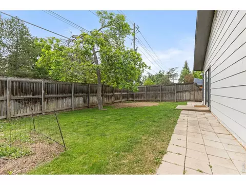 Exterior - 3565 19th St, Boulder, CO 80304 photo 5 of 7