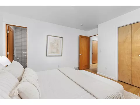 Bedroom - 3565 19th St, Boulder, CO 80304 photo 2 of 6