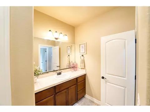 Bath - 6525 18th St Rd, Greeley, CO 80634 photo 3 of 5