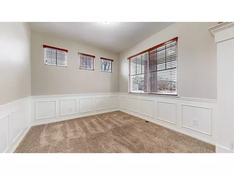 Living - 5543 Calgary St, Timnath, CO 80547 photo 4 of 7