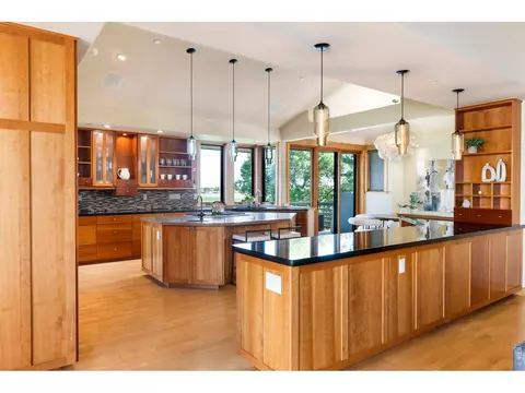 Kitchen - 5355 Westridge Dr, Boulder, CO 80301 photo 2 of 5