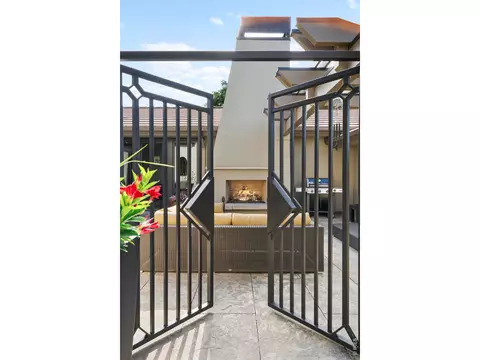 Exterior - 5355 Westridge Dr, Boulder, CO 80301 photo 5 of 8