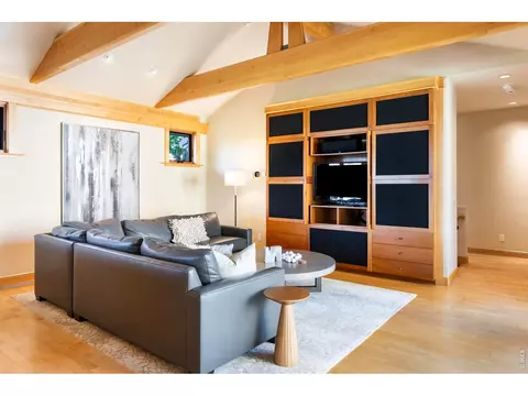 Living - 5355 Westridge Dr, Boulder, CO 80301 photo 6 of 8