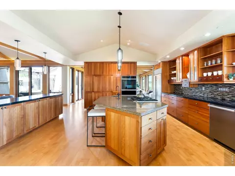 Kitchen - 5355 Westridge Dr, Boulder, CO 80301 photo 4 of 5