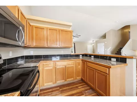 Kitchen - 2821 39th Ave, Greeley, CO 80634 photo 4 of 4