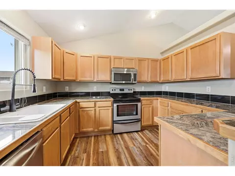 Kitchen - 2821 39th Ave, Greeley, CO 80634 photo 3 of 4