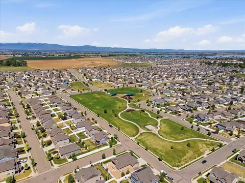View/Area - 617 Gore Range Dr, Windsor, CO 80550 photo 5 of 6