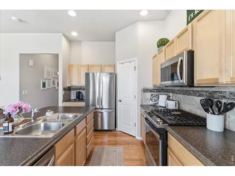 Kitchen - 617 Gore Range Dr, Windsor, CO 80550 photo 5 of 5