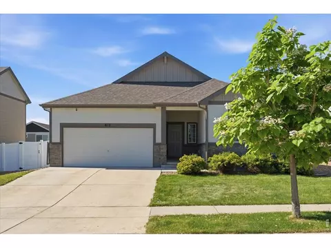 617 Gore Range Dr, Windsor, CO 80550