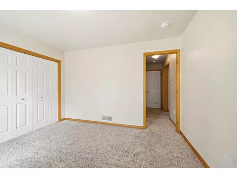 Bedroom - 256 Choctaw Rd, Lyons, CO 80540 photo 4 of 9