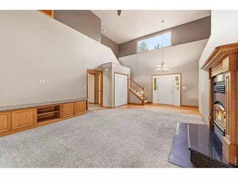 Living - 256 Choctaw Rd, Lyons, CO 80540 photo 2 of 5