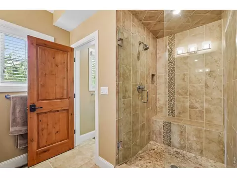 Bath - 1145 Drexel St, Boulder, CO 80305 photo 2 of 3